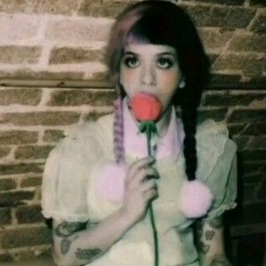 Meet your Posher, Slay